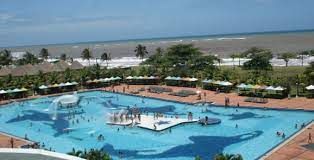 Piscina +Praia+Formosa