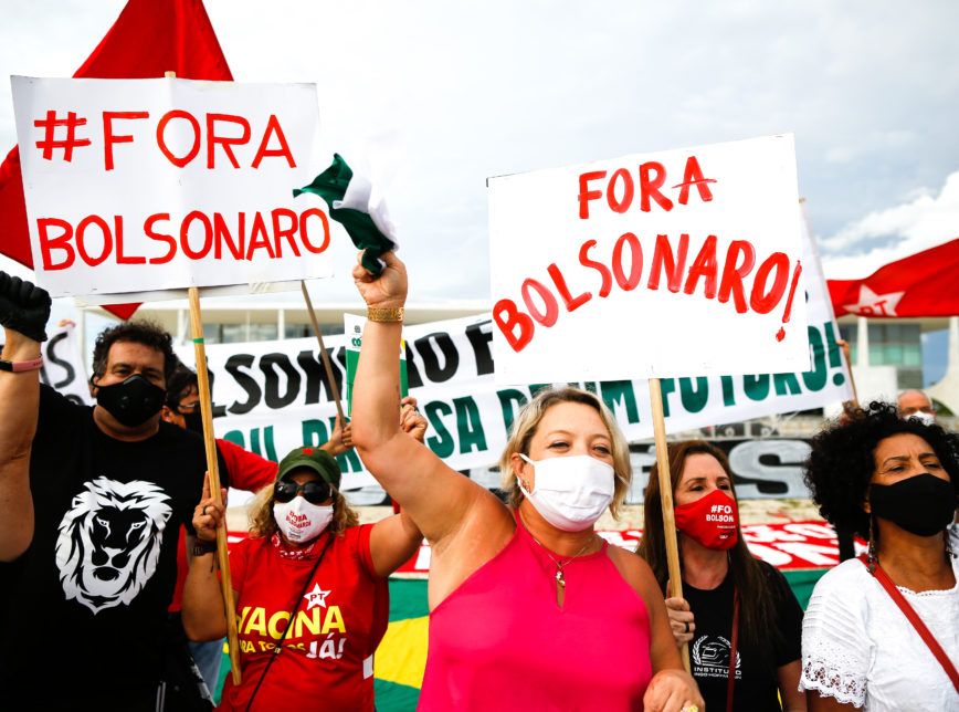 Protesto-11-868x644